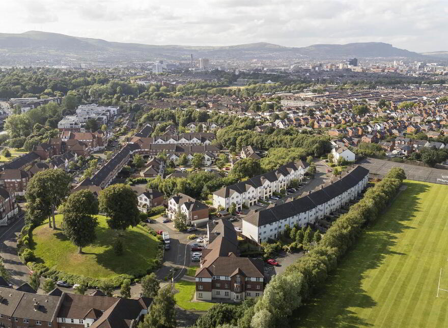 21 College Heights, Belfast, BT7 3LG photo