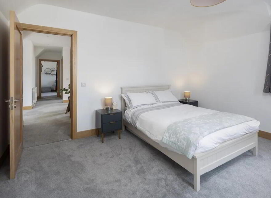 Stoneleigh House, Cork Road, Mallow, P51V9DC