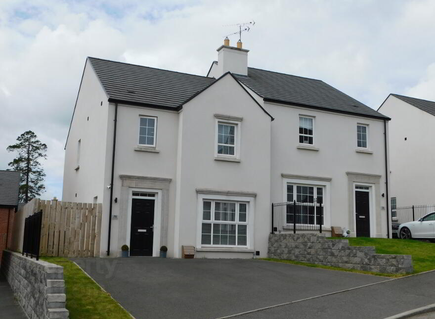 70 Crevenagh Hall, Omagh, BT79 0FT photo