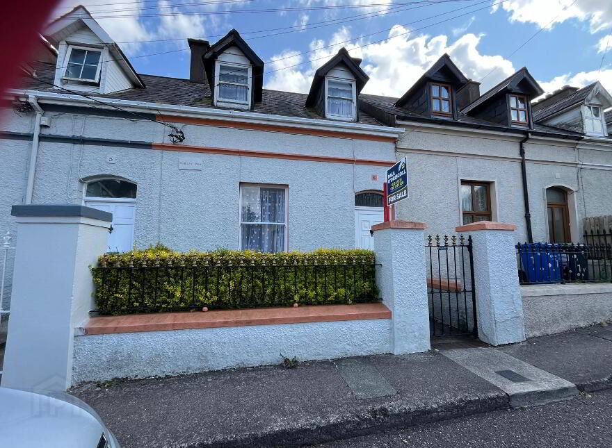 Woodland View, 6 Old Youghal Road, Dillons Cross, Cork City, T23A2V0