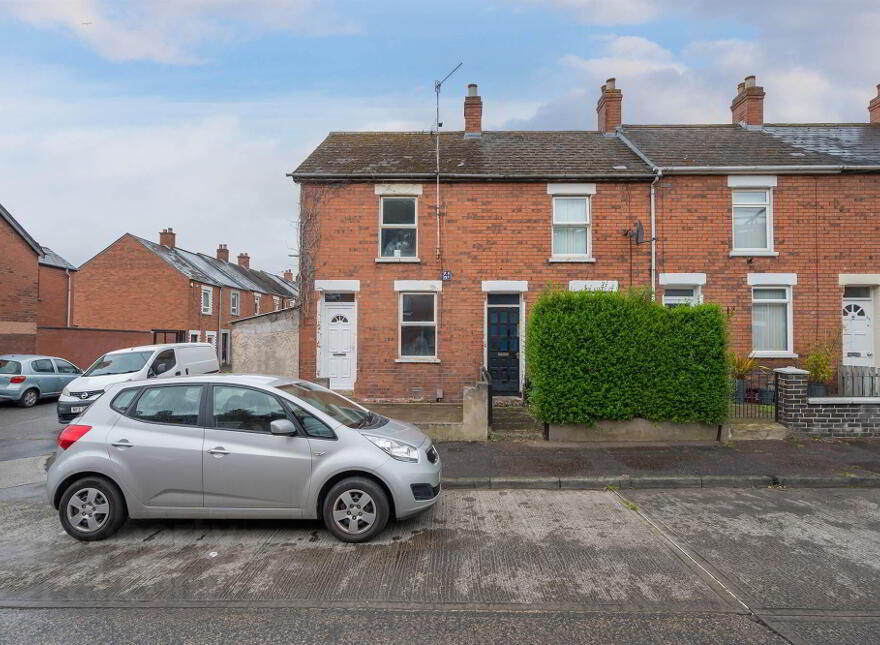 51 Olympia Drive, Belfast, BT12 6NG photo