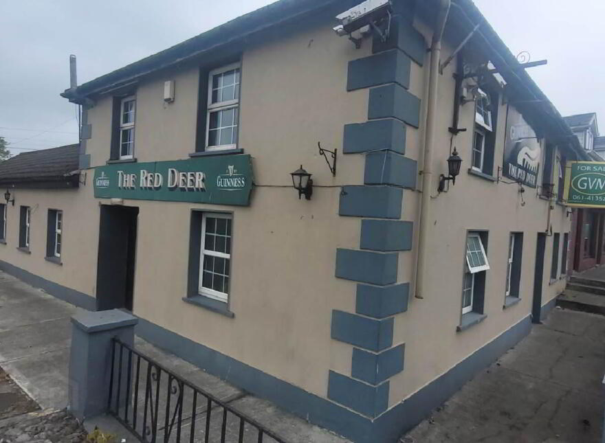 The Red Deere, & Adjoining Properties, Garranbeg, Pallasgreen