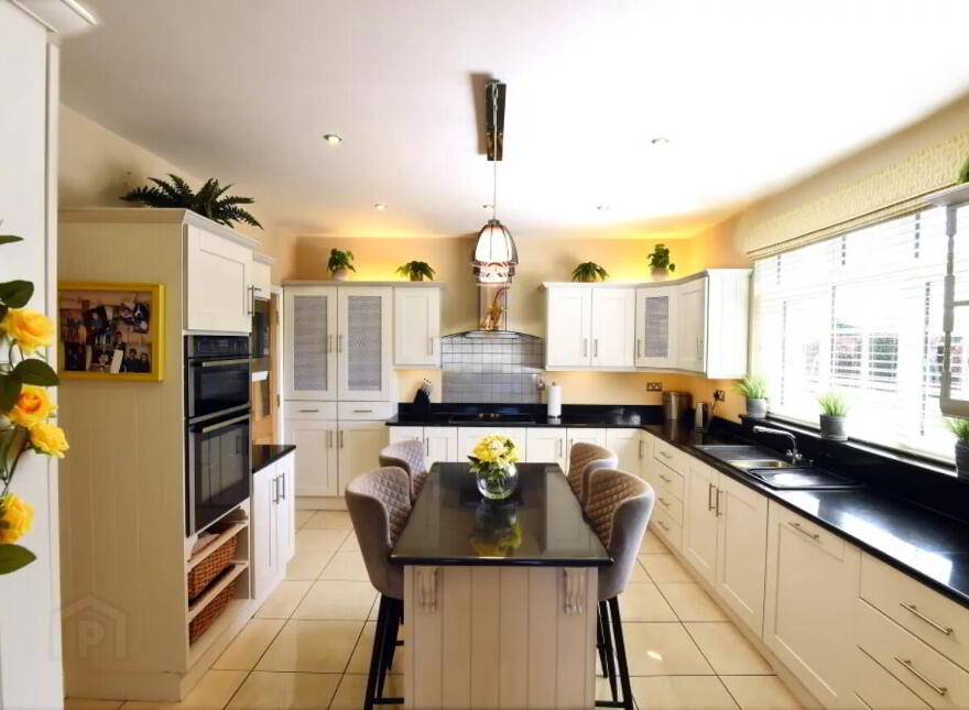 Lisnagar Demesne, Rathcormac, P61DA00