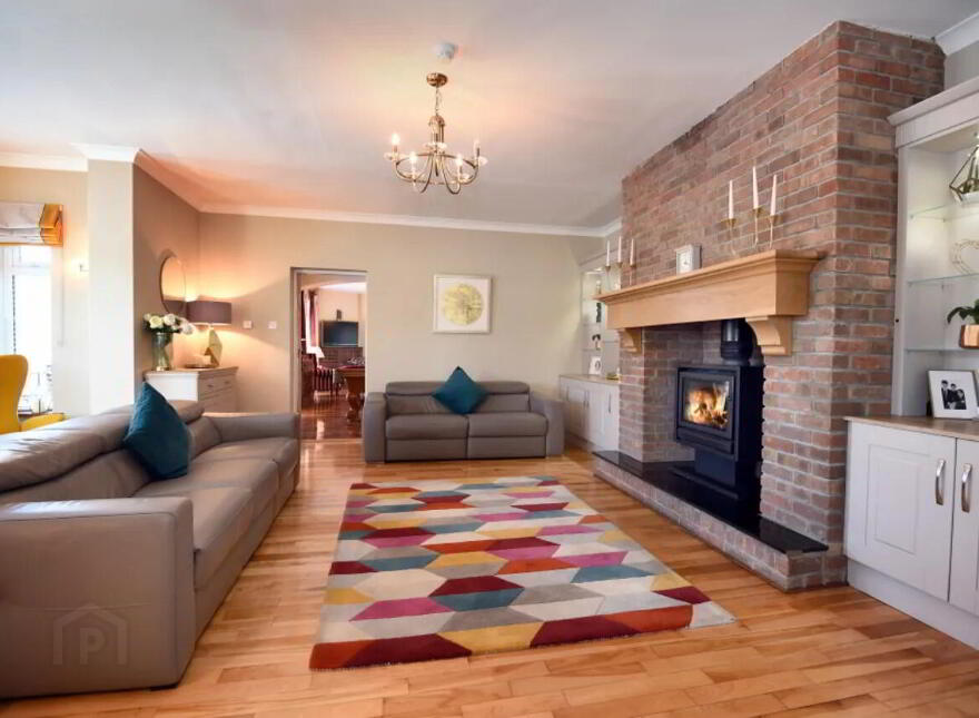 Lisnagar Demesne, Rathcormac, P61DA00