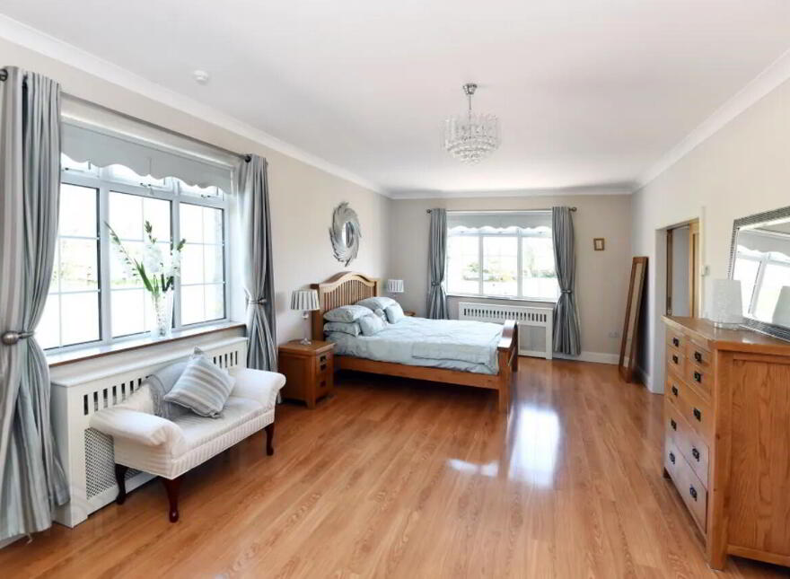 Lisnagar Demesne, Rathcormac, P61DA00