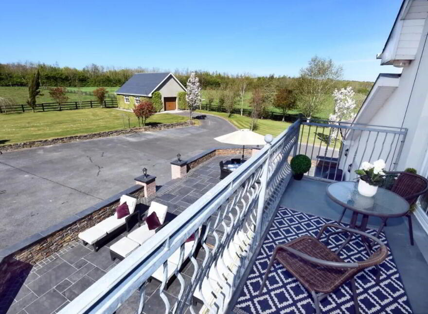 Lisnagar Demesne, Rathcormac, P61DA00