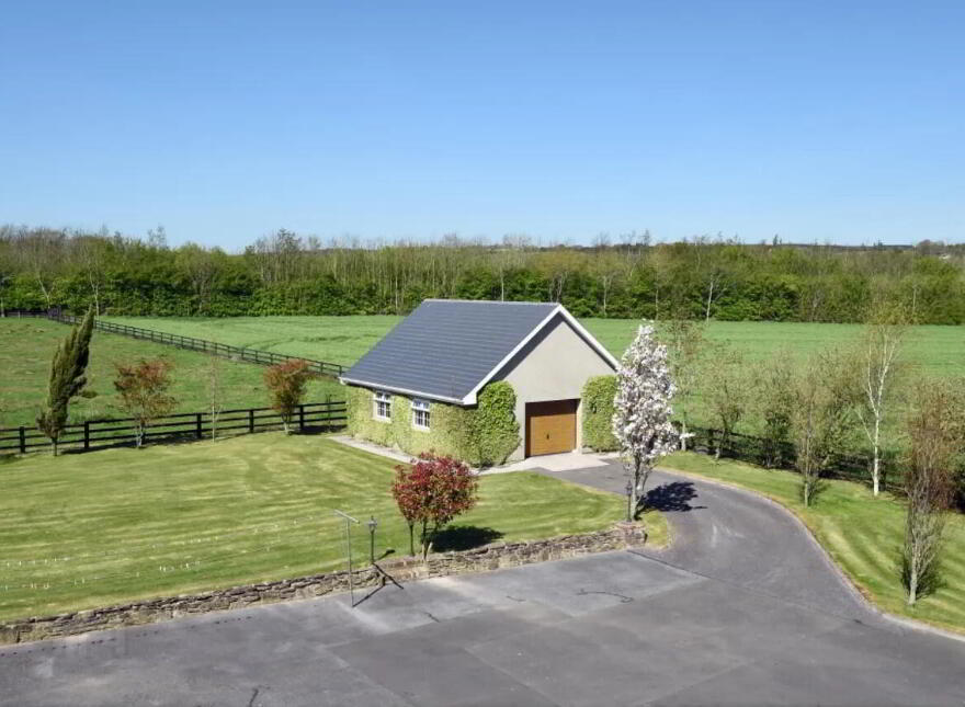 Lisnagar Demesne, Rathcormac, P61DA00