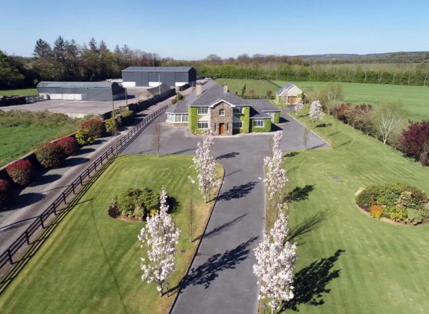 Lisnagar Demesne, Rathcormac, P61DA00