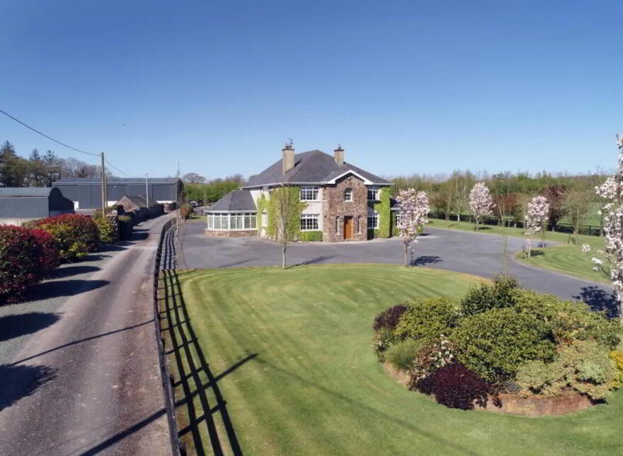 Lisnagar Demesne, Rathcormac, P61DA00