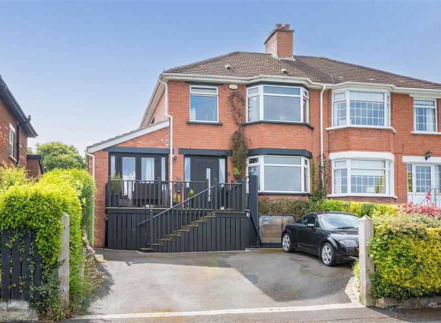 3 Gilnahirk Avenue, Belfast, BT5 7DR photo