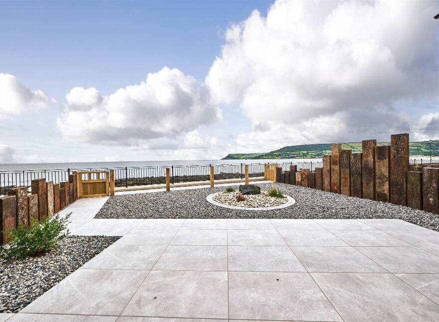 21 Harbour Road, Carnlough, BT44 0EU