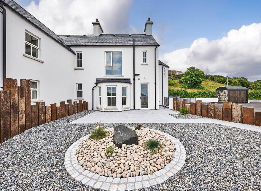 21 Harbour Road, Carnlough, BT44 0EU