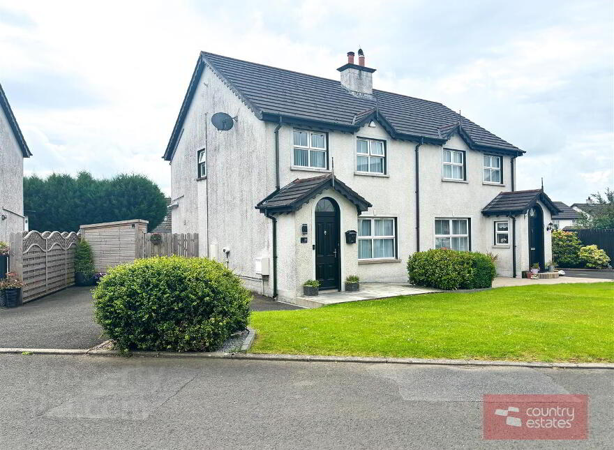 14 Huntingdale Way, Ballyclare, BT39 9YZ photo