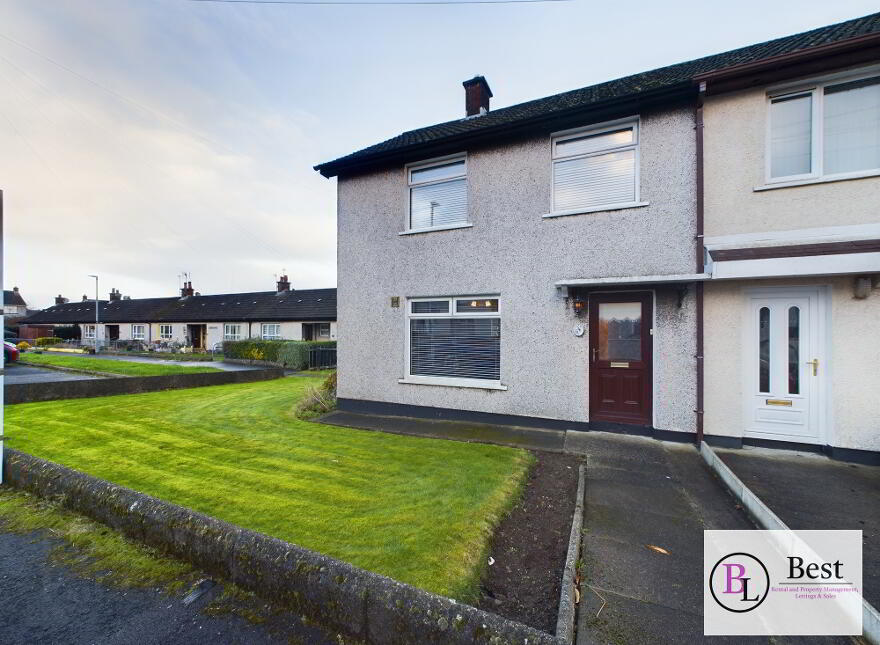 36 Knockdu Park, Larne, BT40 2EJ photo