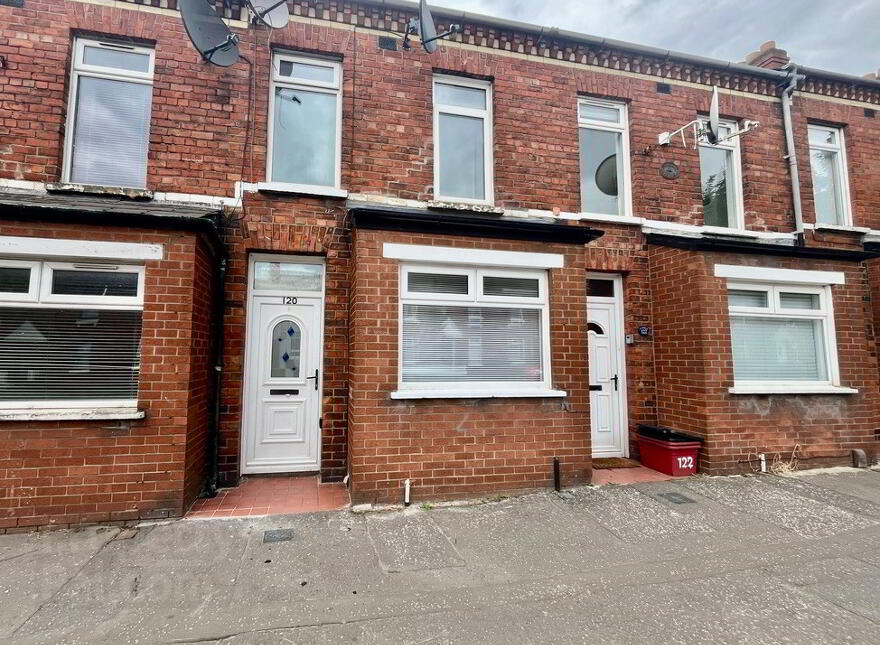 120 Beersbridge Road, Belfast, BT5 4RX photo