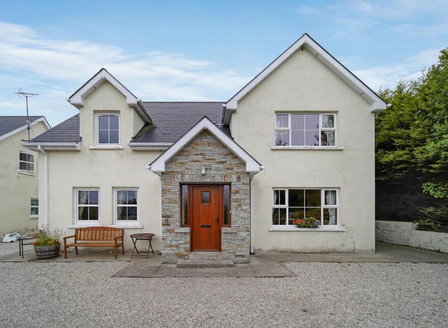 5 Ardglass, Portsalon, F92TX96