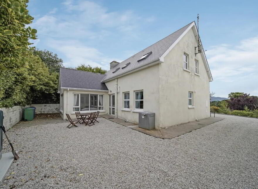 5 Ardglass, Portsalon, F92TX96