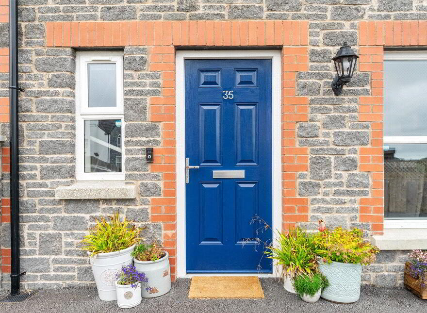 35 Sloanehill, Killyleagh, BT30 9UX