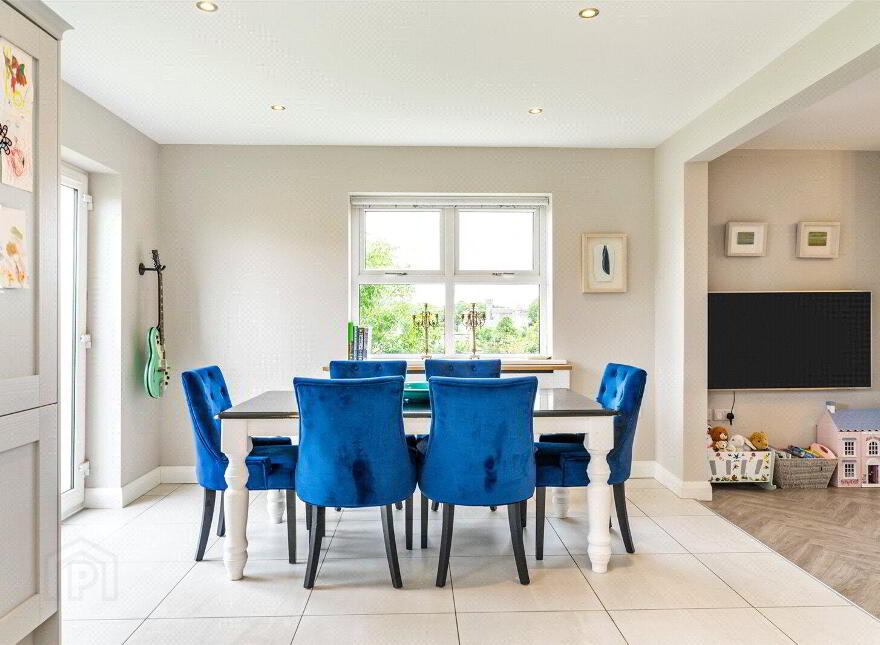 35 Sloanehill, Killyleagh, BT30 9UX