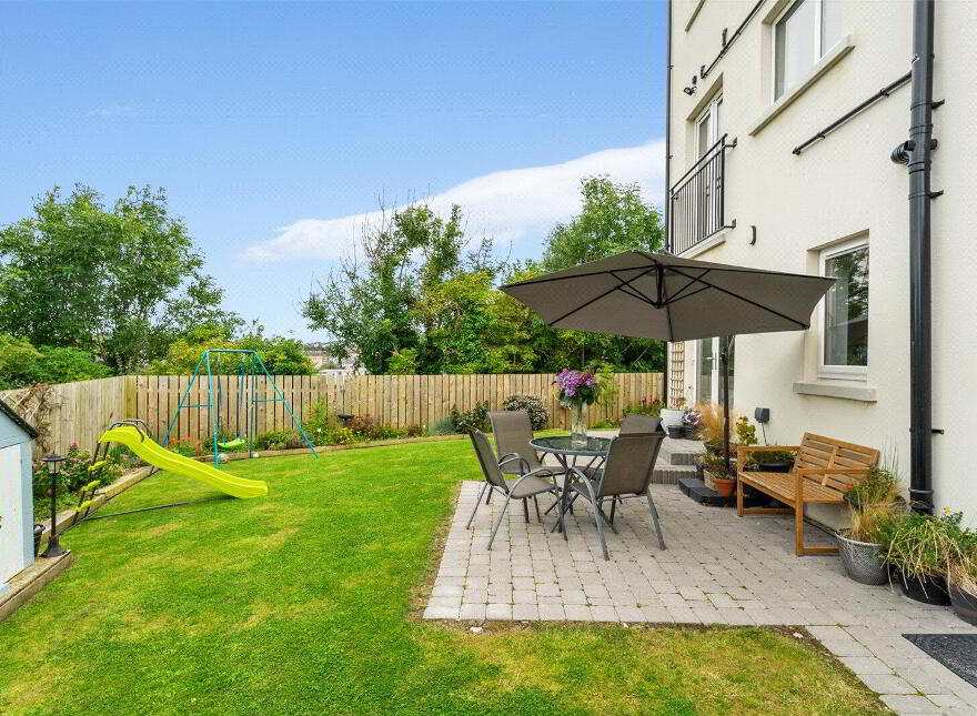 35 Sloanehill, Killyleagh, BT30 9UX
