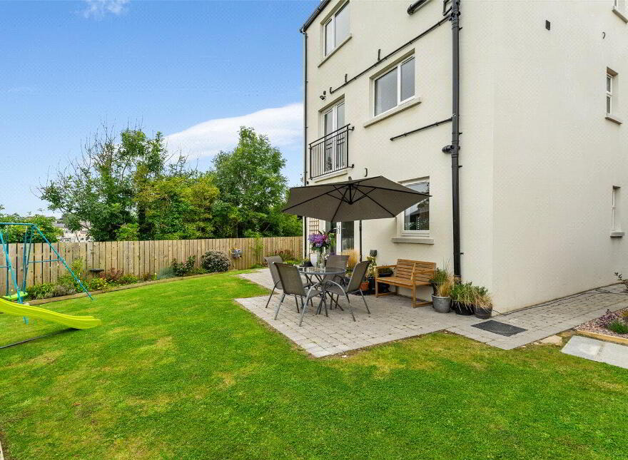 35 Sloanehill, Killyleagh, BT30 9UX