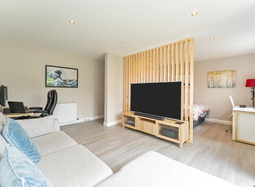35 Sloanehill, Killyleagh, BT30 9UX