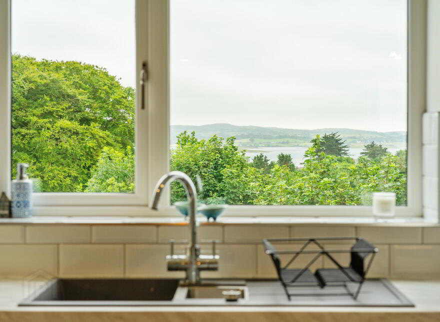 35 Sloanehill, Killyleagh, BT30 9UX