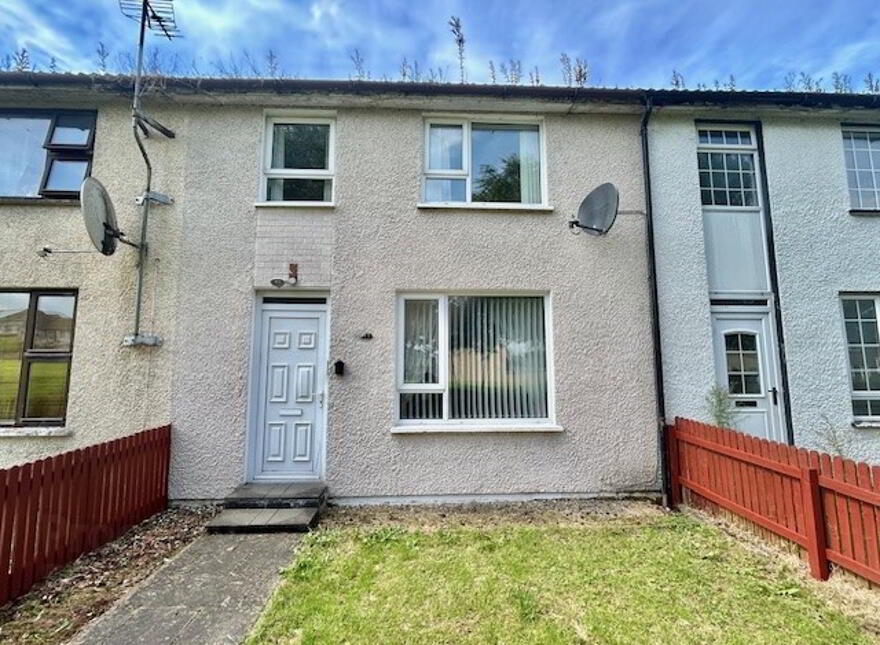 217 Carnhill, Derry, BT48 8BH photo