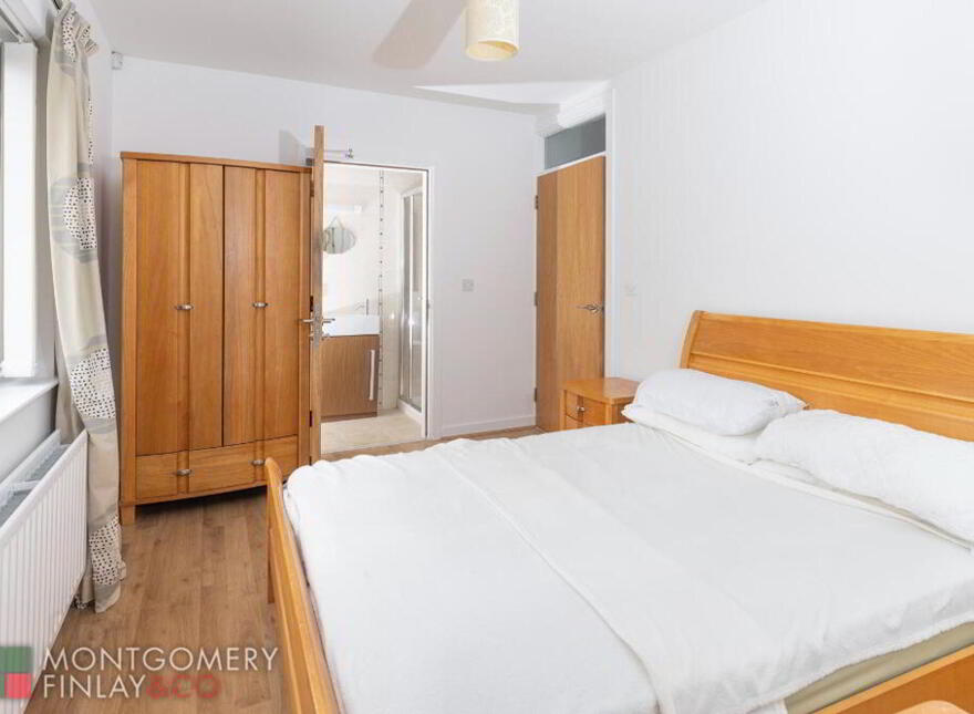20 Oakhill Avenue, Enniskillen, BT74 4EA