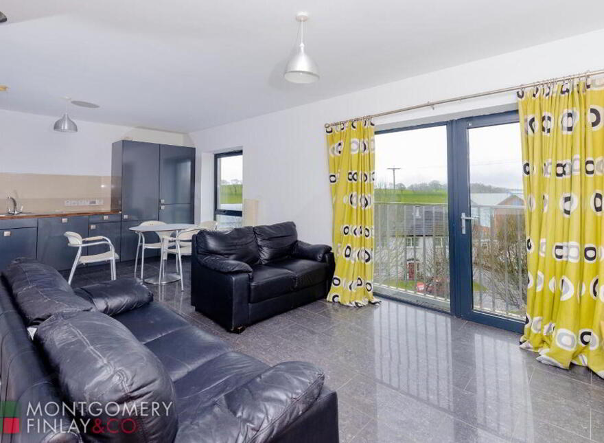 20 Oakhill Avenue, Enniskillen, BT74 4EA