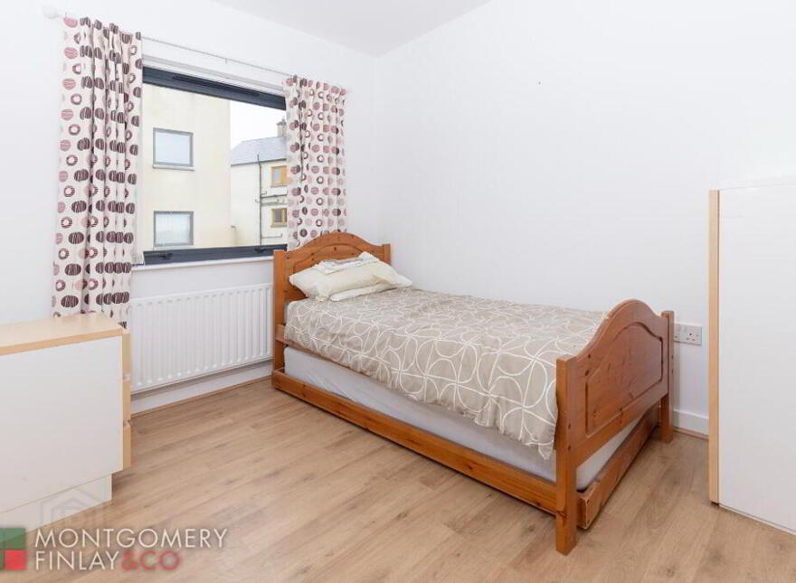 20 Oakhill Avenue, Enniskillen, BT74 4EA