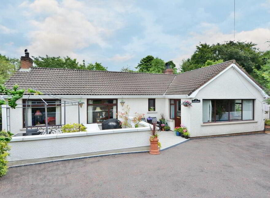 'Hazel Bank', 102 Ballycoan Road, Belfast, BT8 8LP photo