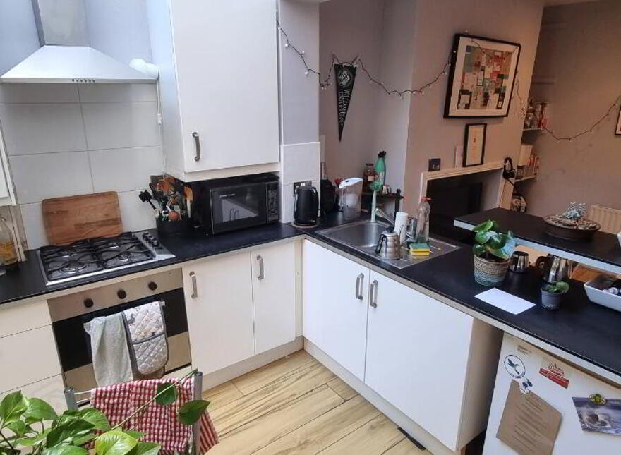 Apartment 1 28 Stranmillis Gardens, Belfast, BT9 5AS
