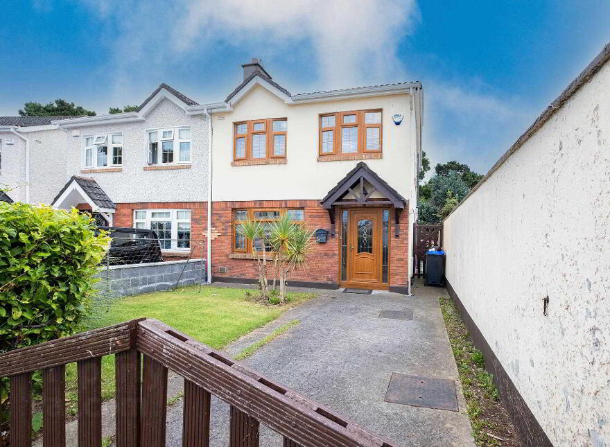 111 Whitethorn Drive, Palmerstown, Dublin, D22R2W0 photo