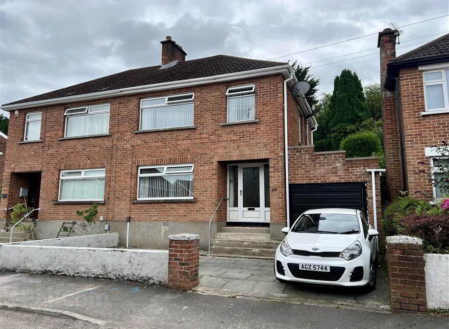 43 Lenaghan Crescent, Saintfield Road, Belfast, BT8 7JE photo