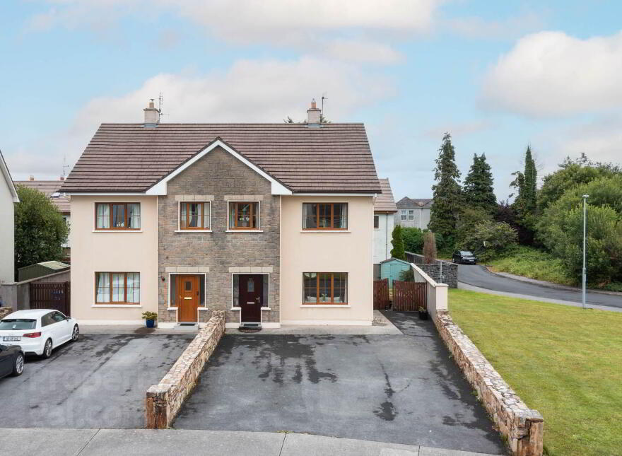 53 Pine Grove, Moycullen, H91E0P4 photo