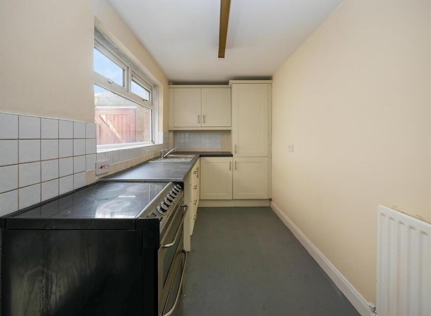 105 Ogilvie Street, Woodstock Road, Belfast, BT6 8NH