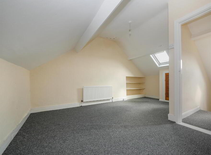 105 Ogilvie Street, Woodstock Road, Belfast, BT6 8NH