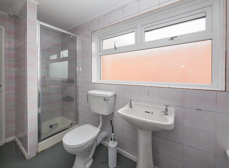 105 Ogilvie Street, Woodstock Road, Belfast, BT6 8NH