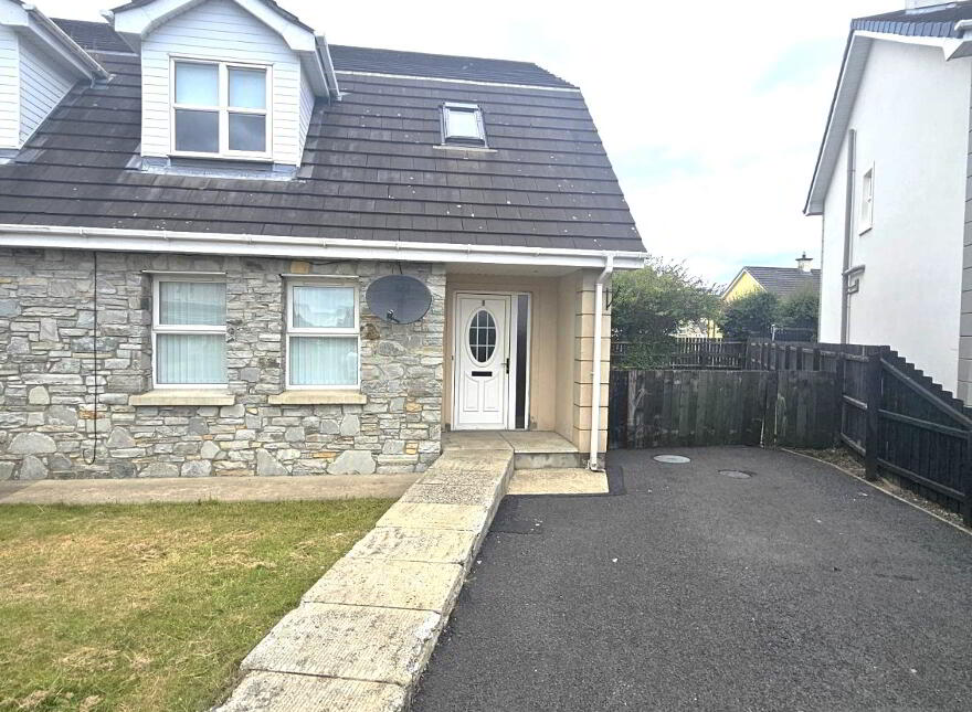 Sperrin Bawn, Claudy, BT47 4GH photo