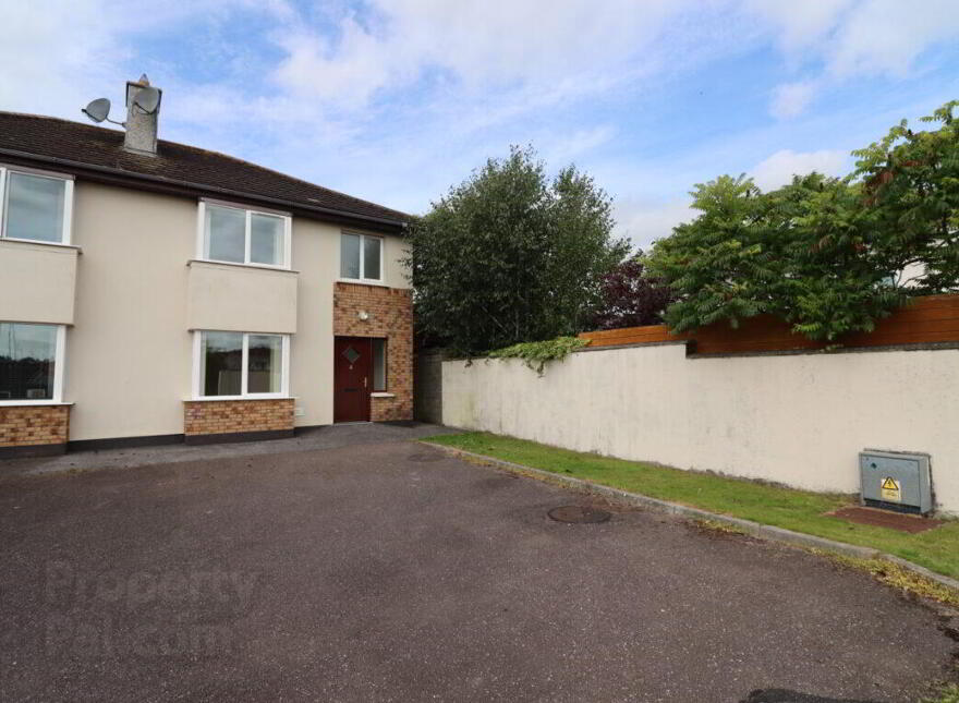 4 Waterpark Avenue, Waterpark, Carrigaline, P43NX54 photo