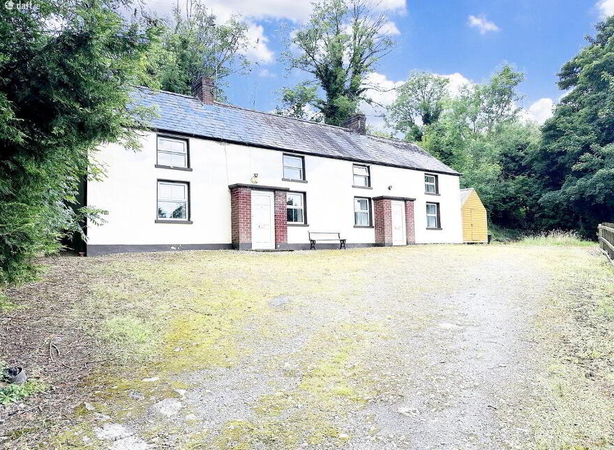 1 Gallinagh, Monaghan Town photo