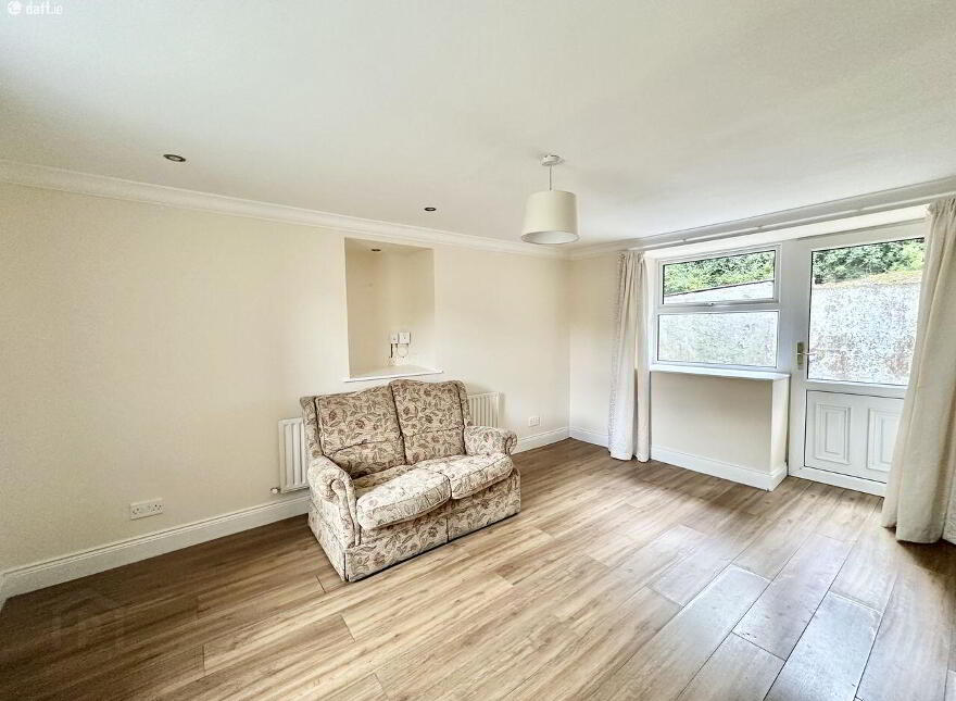 1 Gallinagh, Monaghan Town