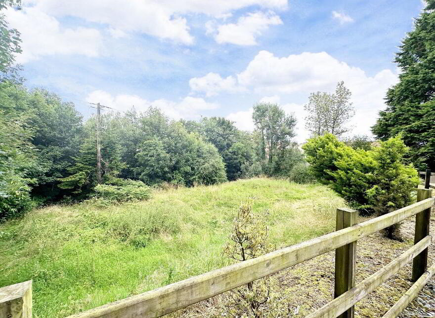1 Gallinagh, Monaghan Town