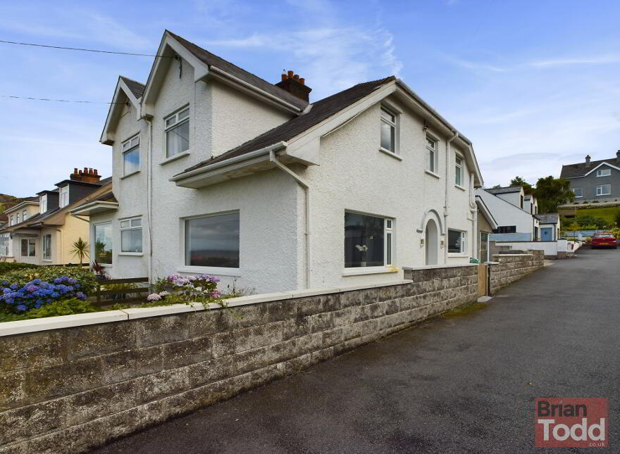 Coast Road, Ballygally, Larne, BT40 2QQ photo