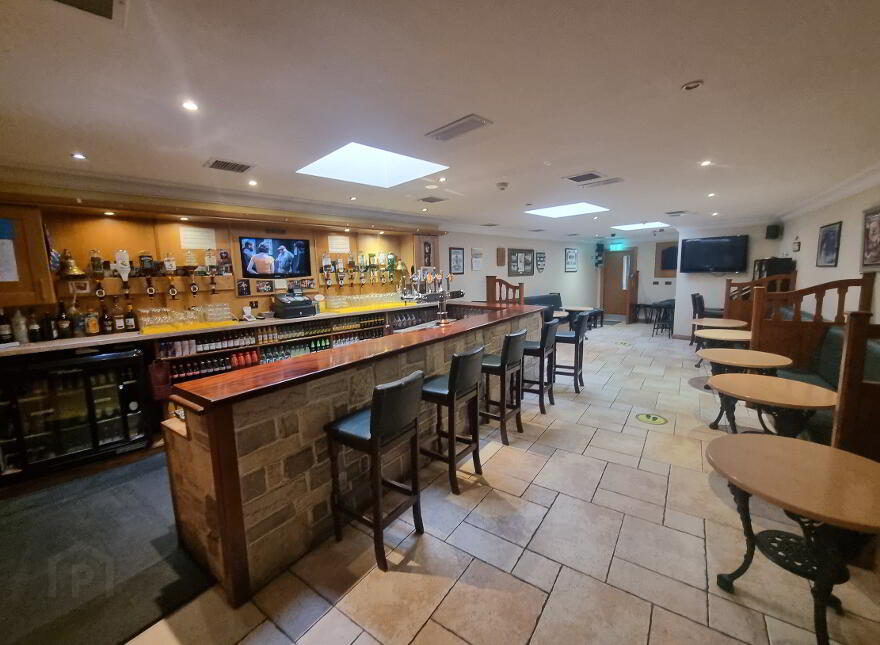 Junior's Bar, 26 Bridge Street, Strabane, BT82 9AE