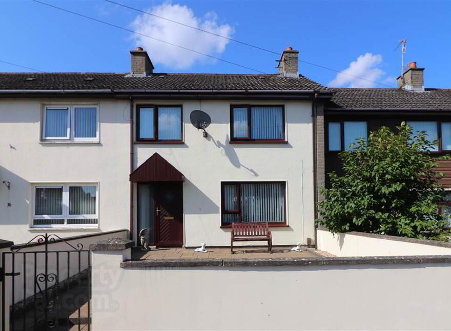 14 Jeremy Walk, Manor Park, Lisburn, BT28 1HD photo