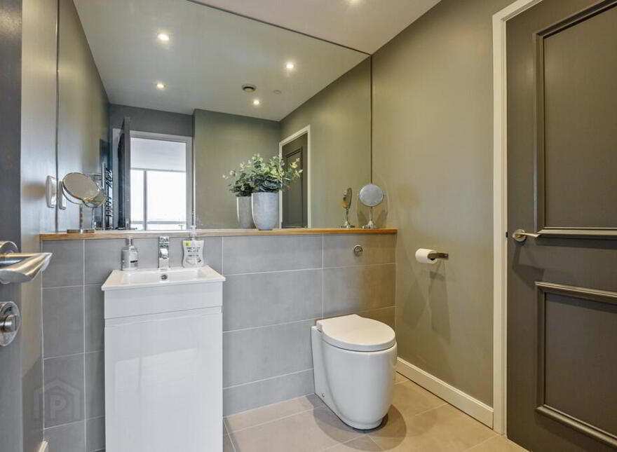 25-06 Obel, 62 Donegall Quay, Belfast, BT1 3NJ