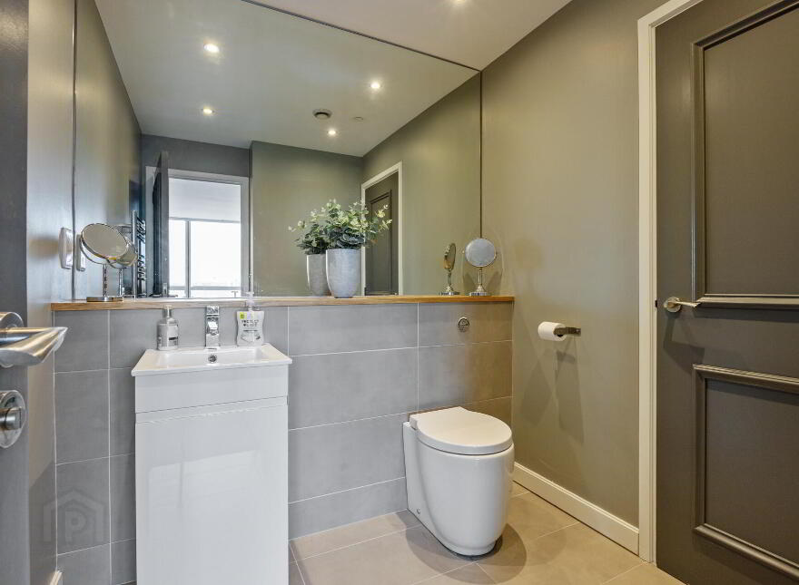 25-06 Obel, 62 Donegall Quay, Belfast, BT1 3NJ