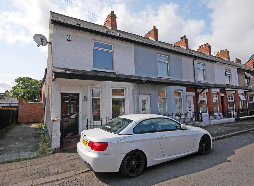 11 Hillsborough Drive, Cregagh Road, Belfast, BT6 9DS photo